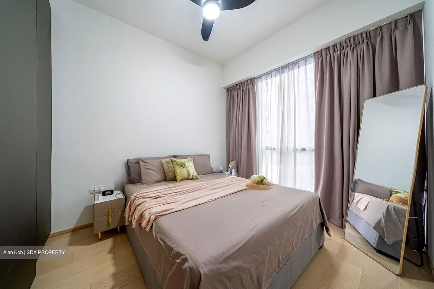 Amber 45 (D15), Apartment #570064631